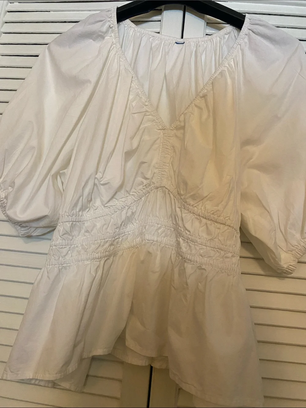 Old Navy airy white